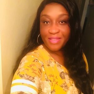 Meet your Posher, Elna